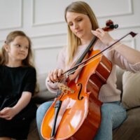 Illusztráció: Yan Krukau